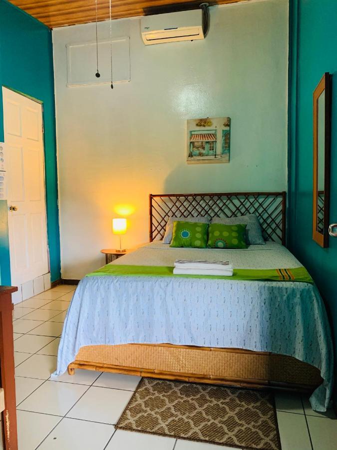 Cabinas Sunset Jaco Bagian luar foto